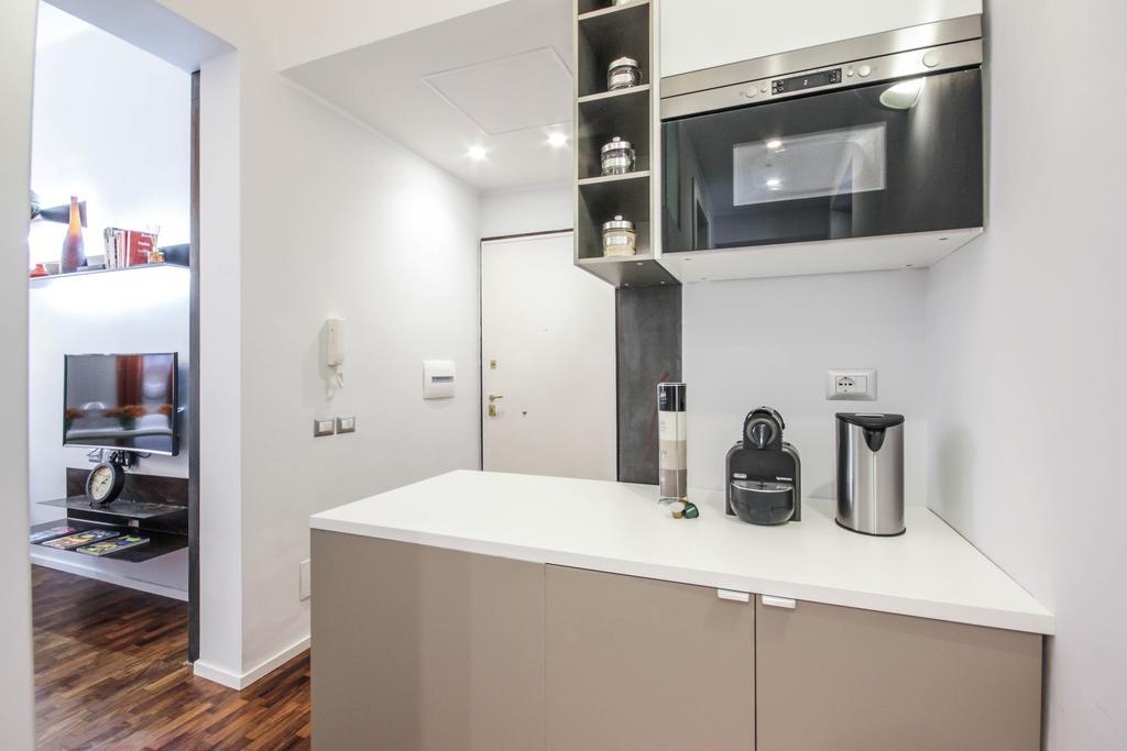 Living Rhome - Condotti Apartment Рим Екстер'єр фото