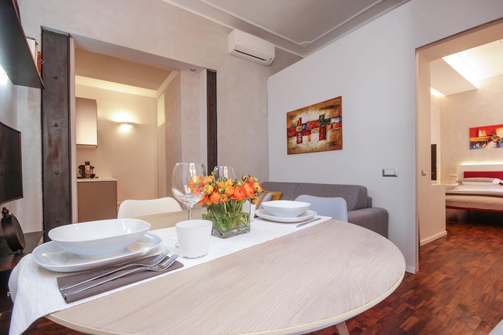 Living Rhome - Condotti Apartment Рим Екстер'єр фото